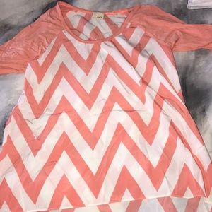 Chevron peach and white shirt