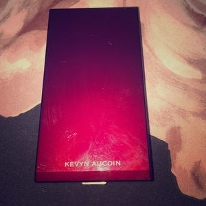 Kevyn aucoin Fira mango blush