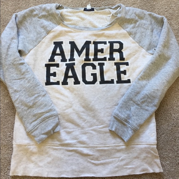 American Eagle Cozy Sweatshirt! ❄️ - Picture 1 of 1