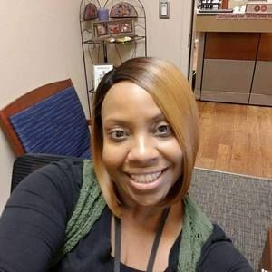 Meet your Posher, Sabrina