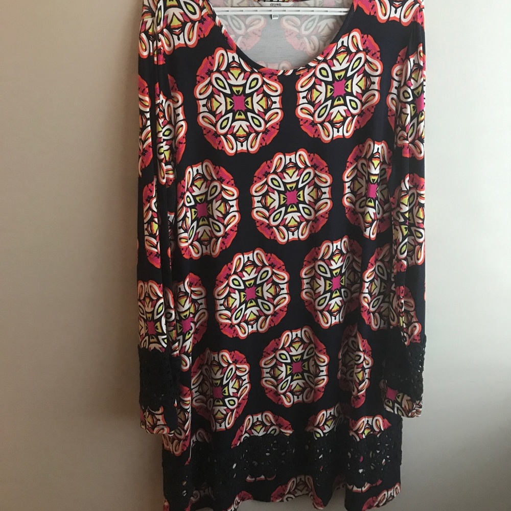 Fall Crown & Ivy Long Sleeved Dress