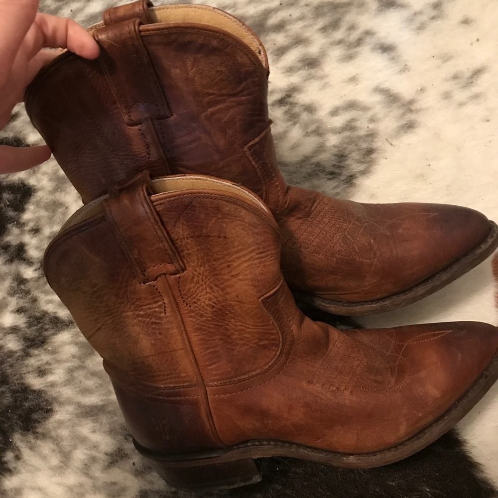 Frye brown boots