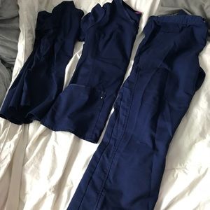 SCRUBS: navy blue purple label size M
