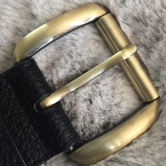 NWOT Tahari Belt - Picture 3 of 5