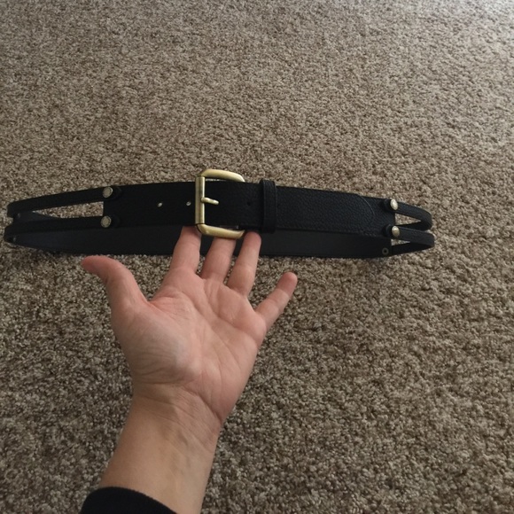 NWOT Tahari Belt - Picture 5 of 5