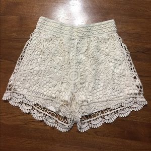 Rue 21 - Lace shorts