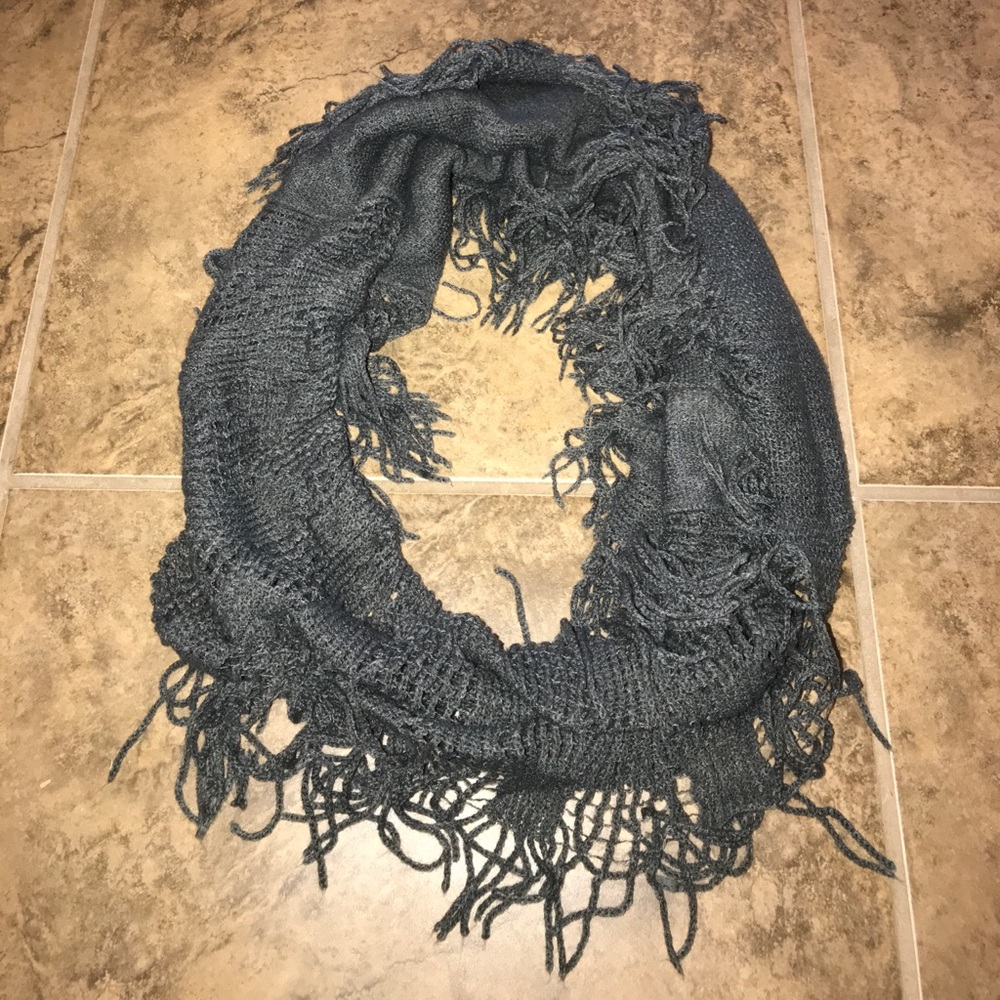 Fringe infinity scarf