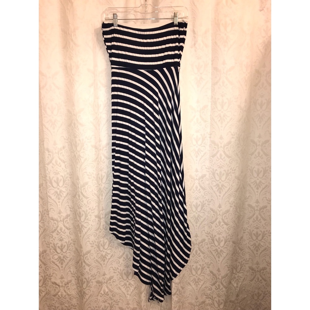High-Low Dress - Picture 2 of 4