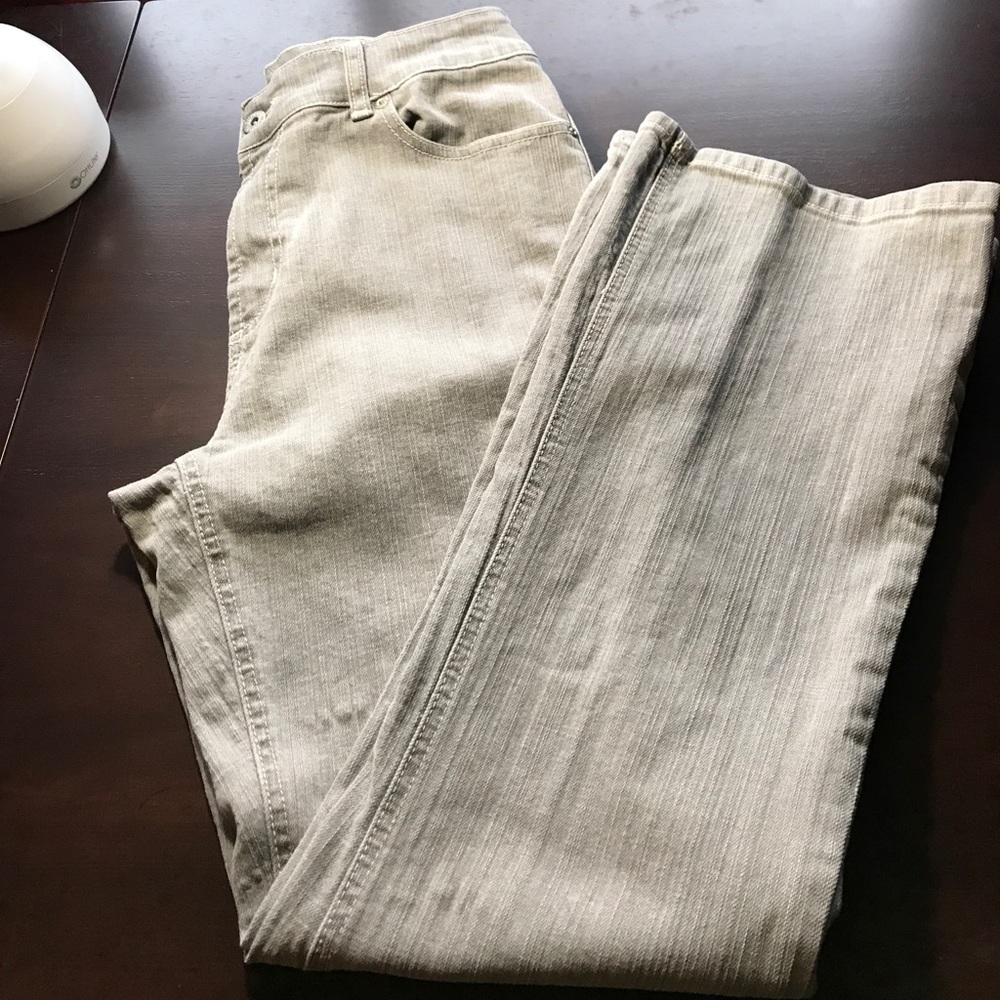 Chicos platinum jeans, gray, size one short