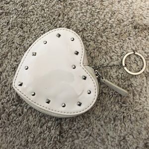 Small white heart shaped keychain coin purse