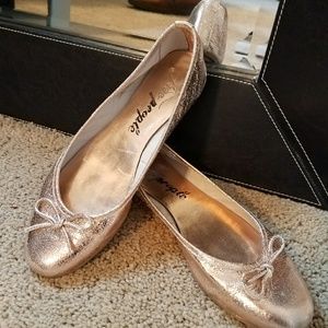 Free People rose gold metallic flats