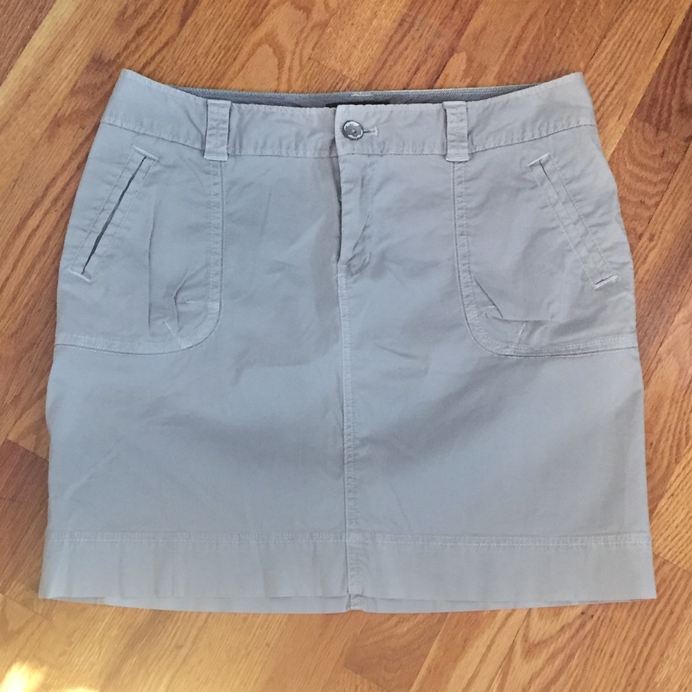 Eddie Bauer gray skirt