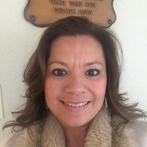 Meet your Posher, Michele