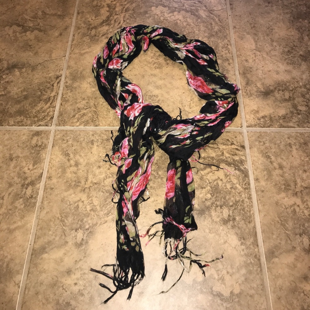 Floral print scarf