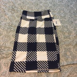 LuLaroe Cassie skirt