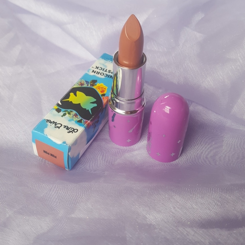 🦄Lime Crime Unicorn Lipstick in Pom Pom BNIB🦄