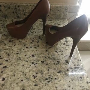 Women’s heels