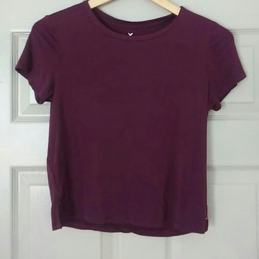 American Eagle crop top