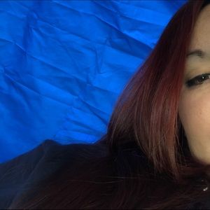 Meet your Posher, April