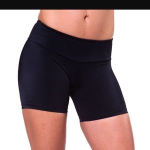 Onzie Full Coverage short size large black