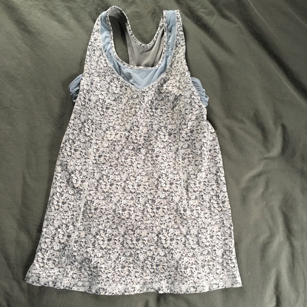 Lulu lemon workout tank