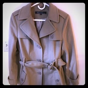 Kenneth Cole trench coat size 10