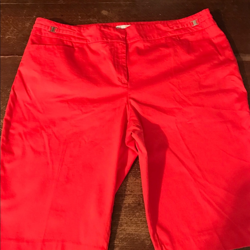 NY&Co Bermuda shorts 18