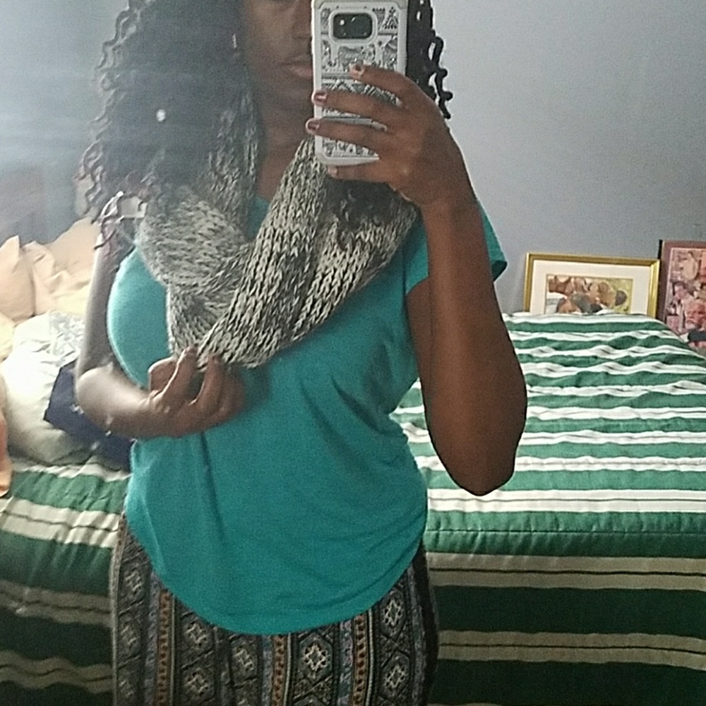 !!NWT!!! Old Navy Infinty Scarf