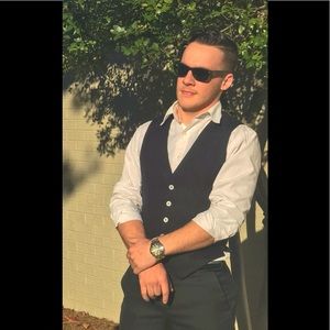 Meet your Posher, Austin