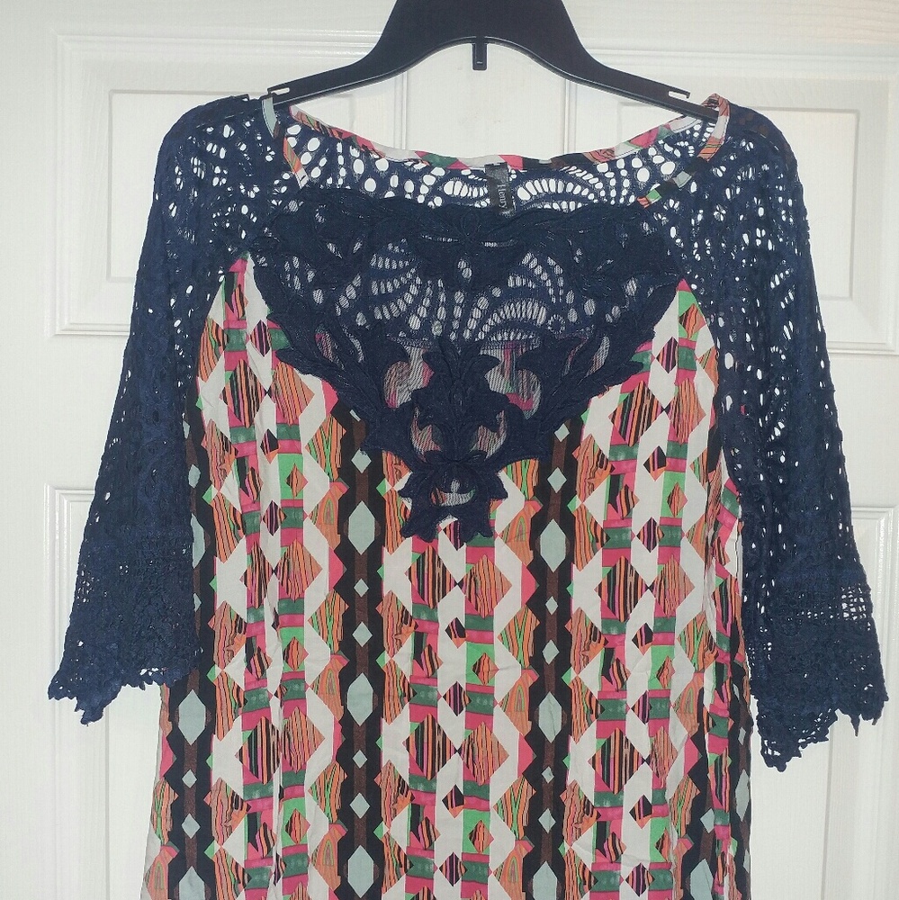 Posh resale**Top!