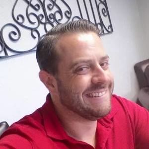 Meet your Posher, Justin