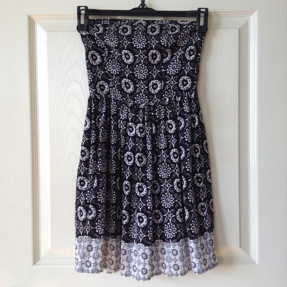 🌹Abercrombie Kids strapless printed dress