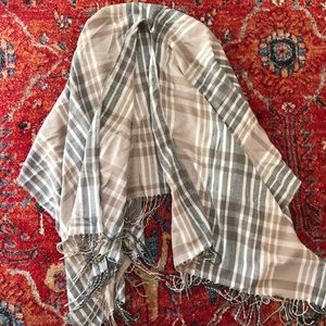 Plaid wool oversized shawl