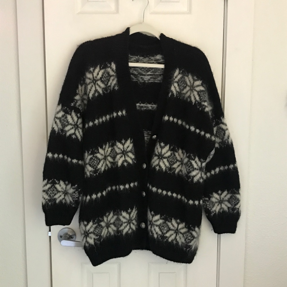 perfect cozy vintage winter sweater