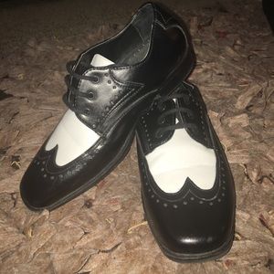 Boy’s dress shoe