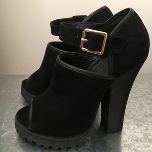 Shelly’s London Peep Toe High Heel Shoe