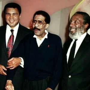 Meet your Posher, Issac