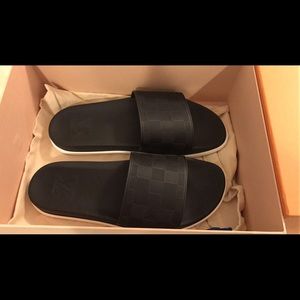 Louis Vuitton Damier Sold Out Waterfront Mule
