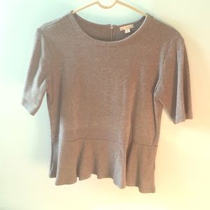 Grey top