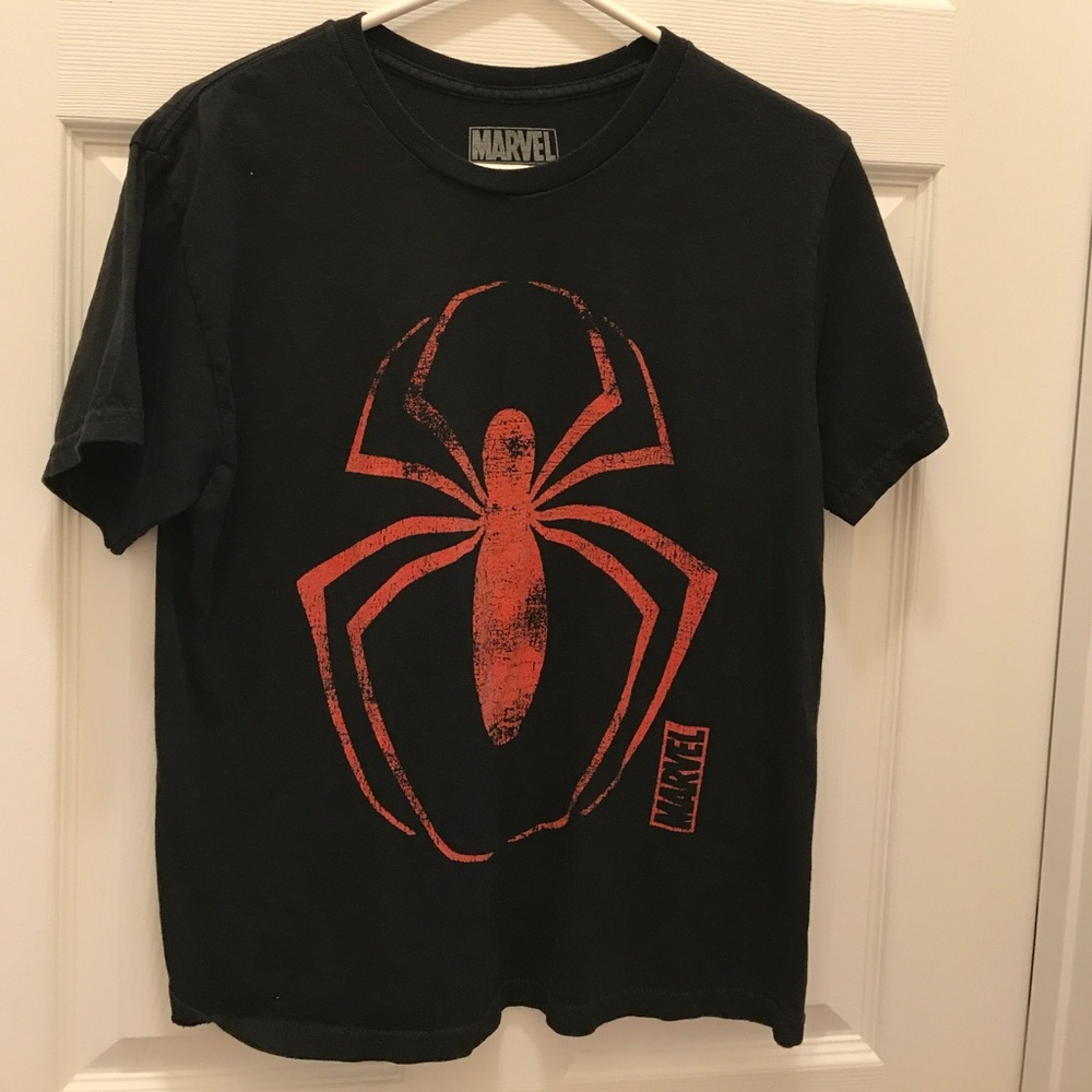 Spider tee