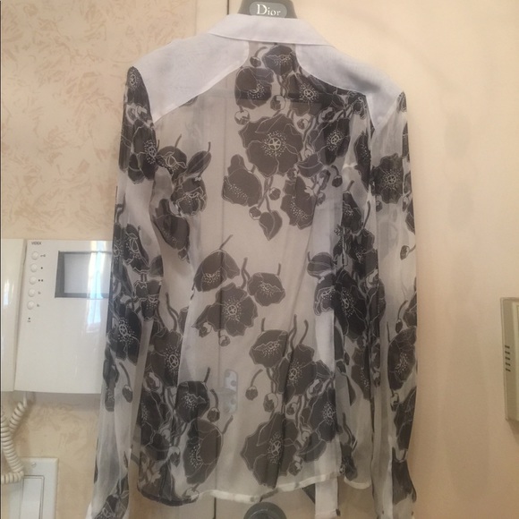 White and black print chiffon blouse - Picture 6 of 6