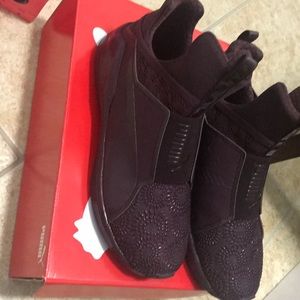 Fierce Kurim Women's High Top Sneaker Sz.8