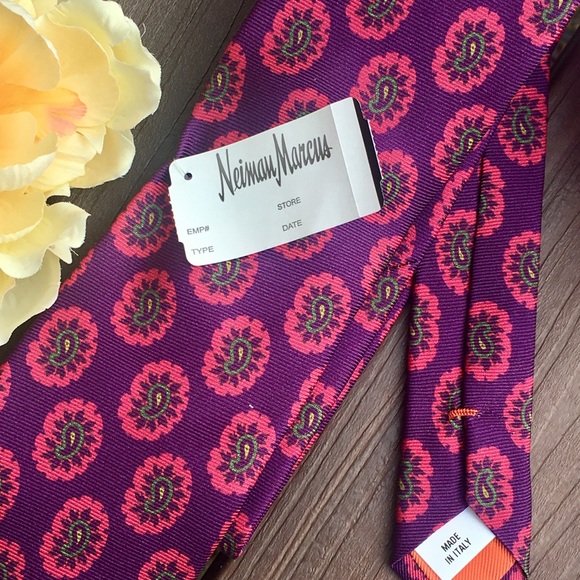 Neiman Marcus Mens Tie *New w/ tags* - Picture 2 of 4