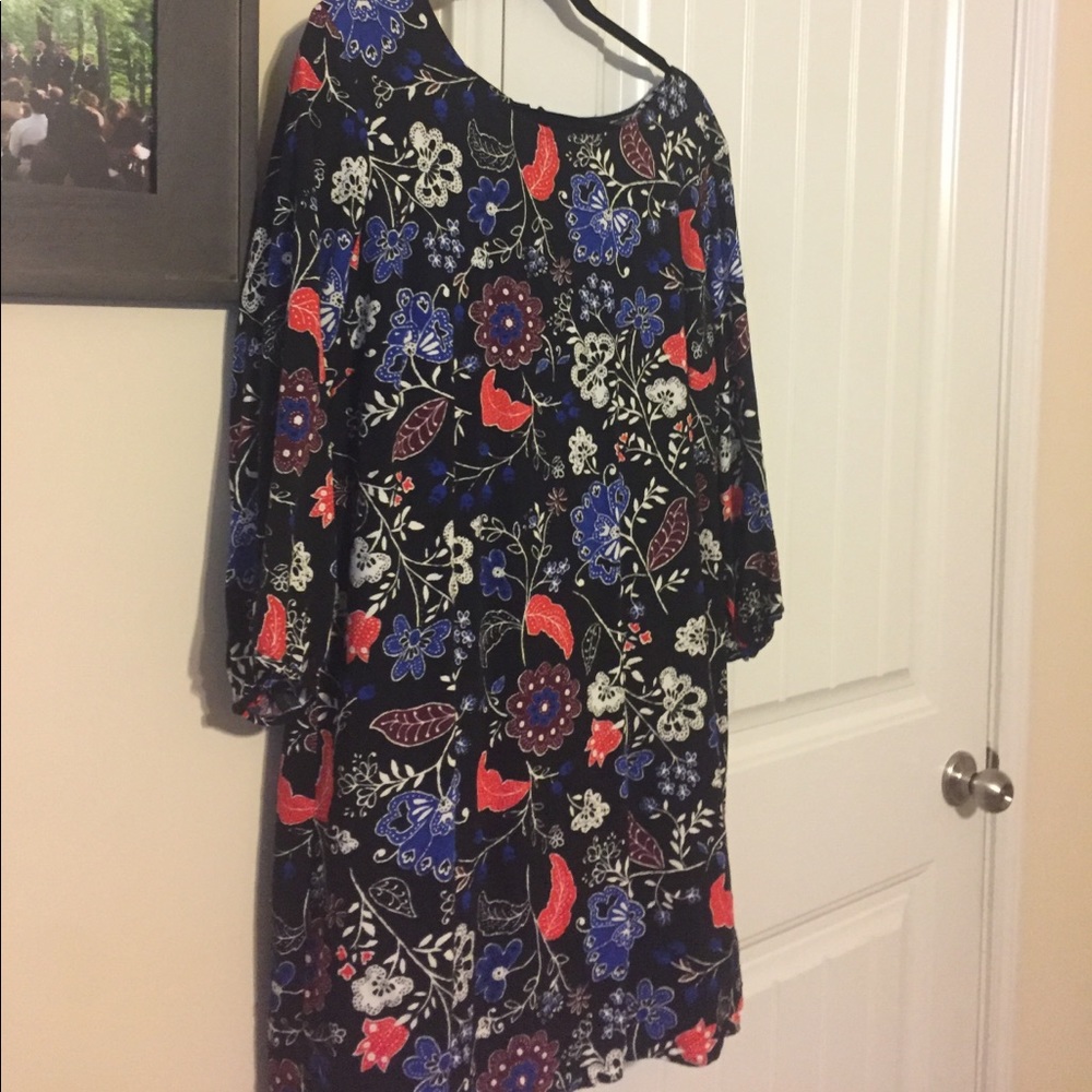 Old navy 3/4 sleeve shift dress- worn once!