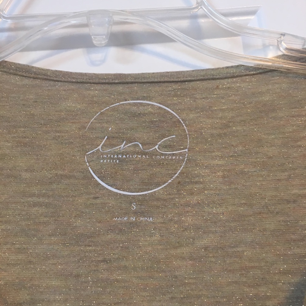 INC concept gold top