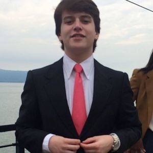 Meet your Posher, Brandon