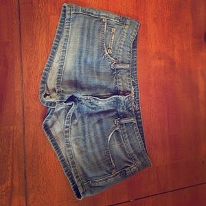 American Eagle Size 6 Denim Shorts