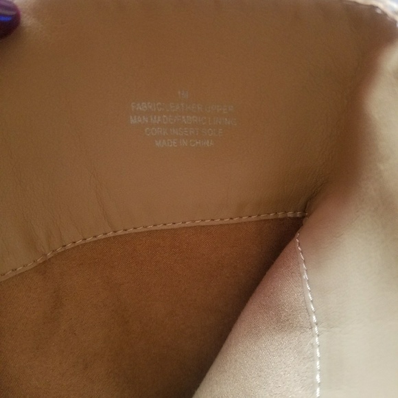 Shoes - Picture 4 of 4