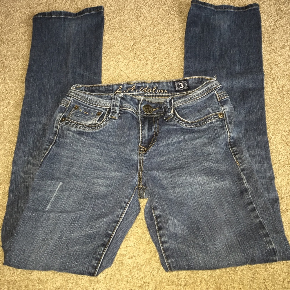 LA idol jeans
