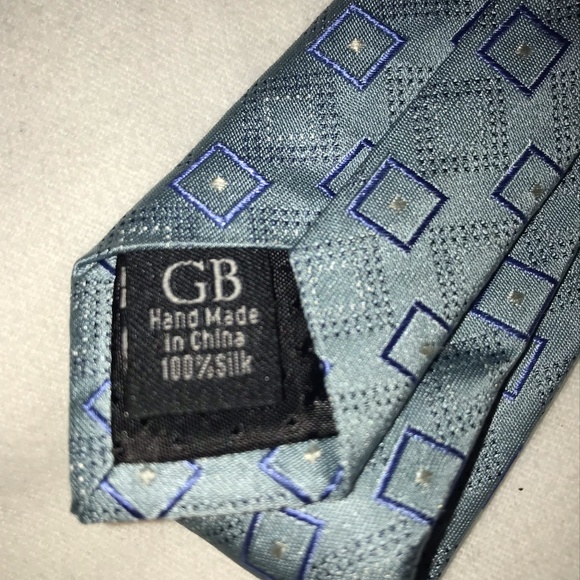 Geoffrey Beene Tie - Picture 4 of 4